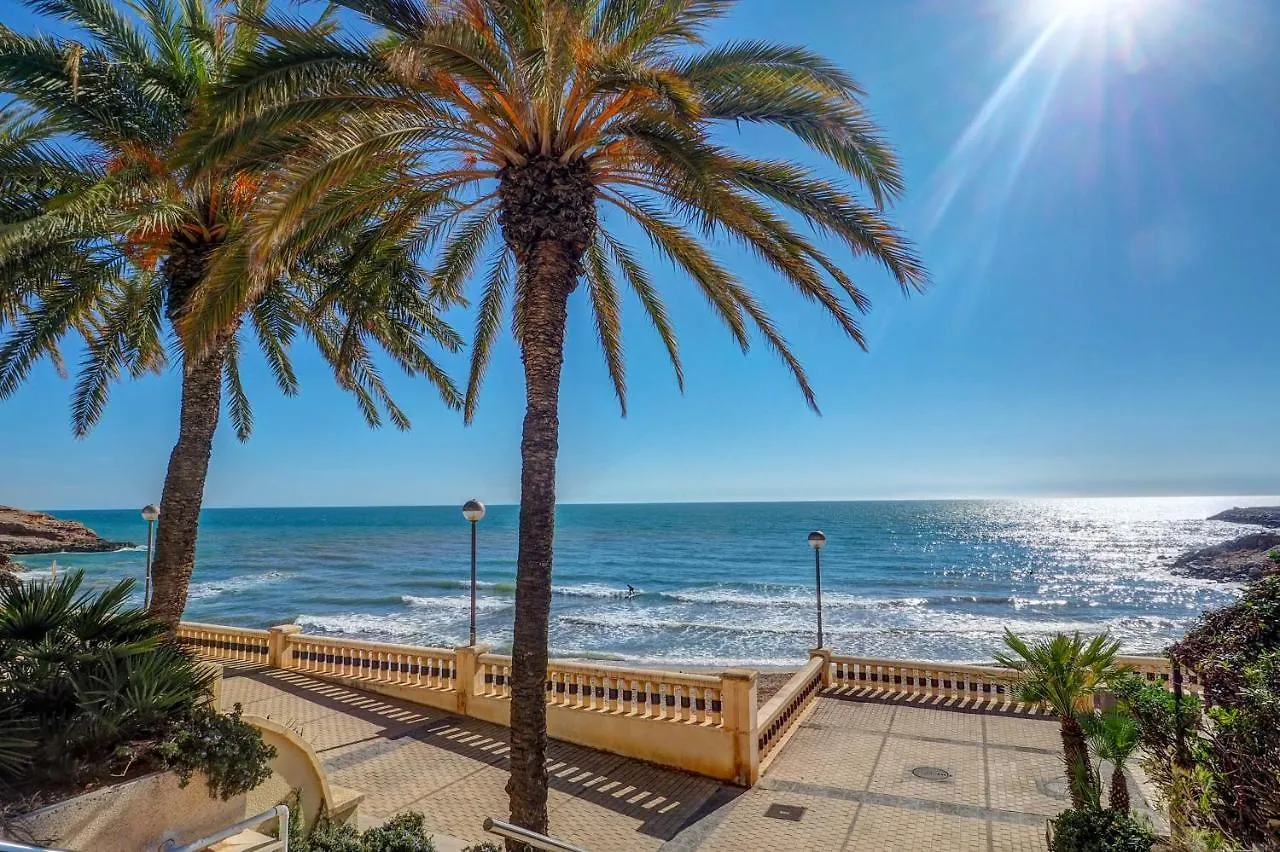 Apartamento La Marina Sea Front By Hello Homes Sitges