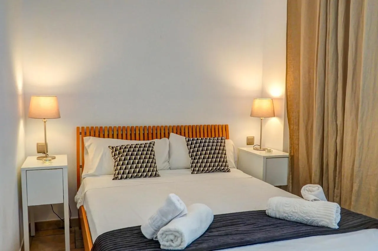 La Marina Sea Front By Hello Homes Sitges Espanha
